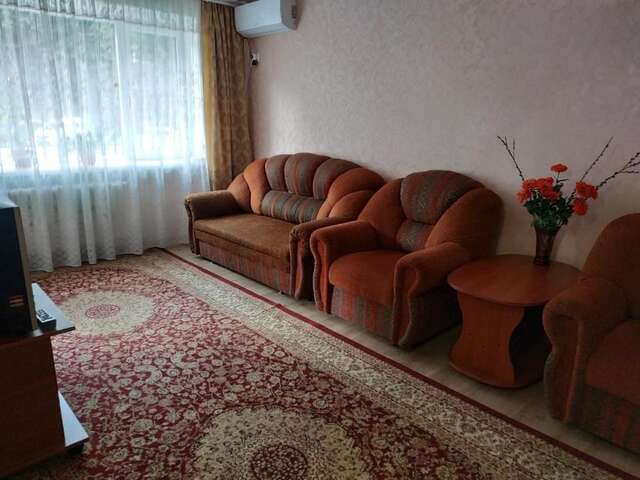 Апарт-отели Квартира Запорожье-11